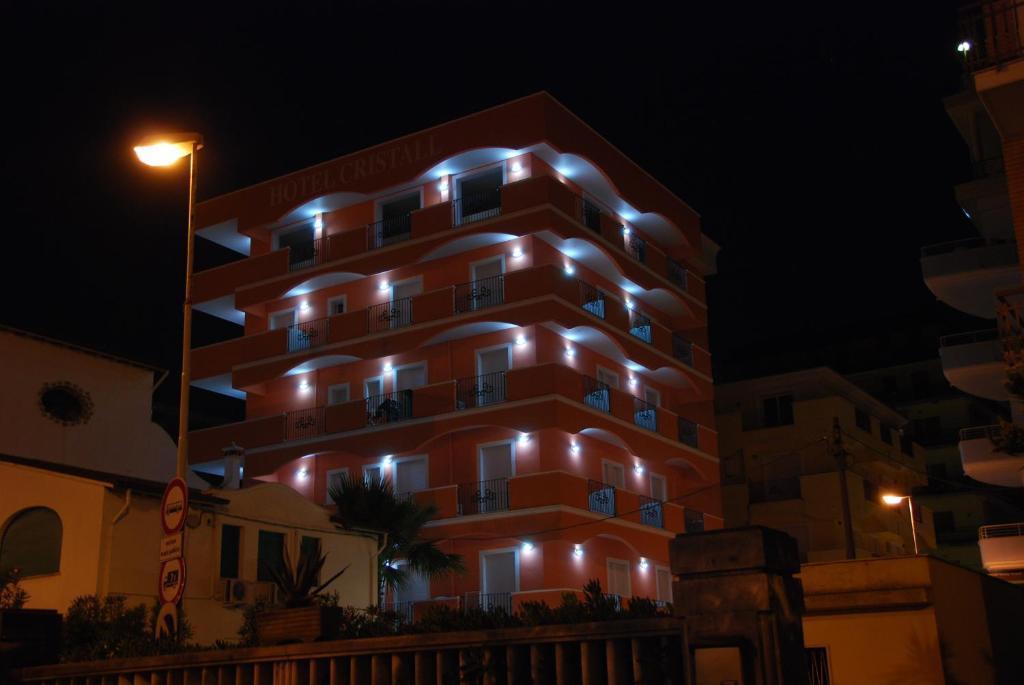 Hotel Cristall San Benedetto del Tronto Bagian luar foto